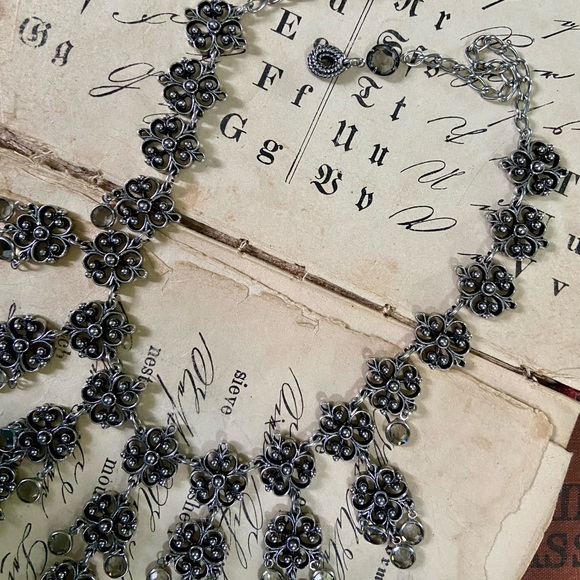 Vintage Goldette silver tone & smoke grey crystal waterfall statement necklace - Picture 7 of 11